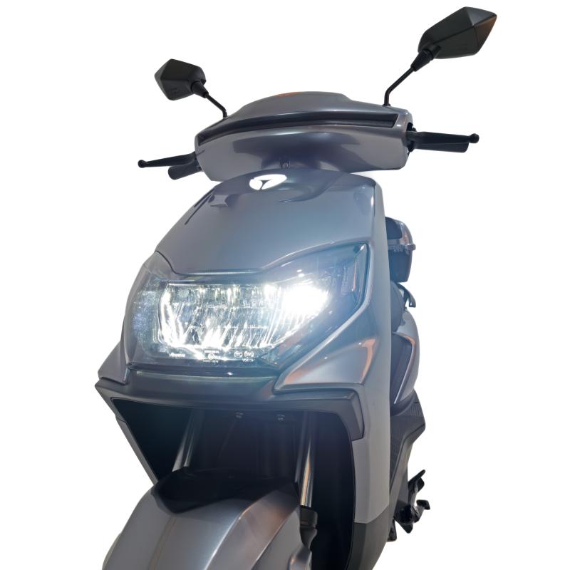 YADEA RN električni skuter, Črna