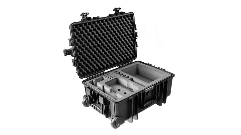 A 1577 Maletin impermeable profesional protector con asa telescopica y ruedas de giro suave.