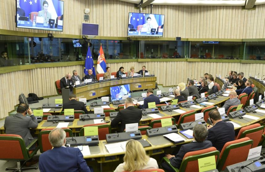 Vir: Evropski parlament 2022 