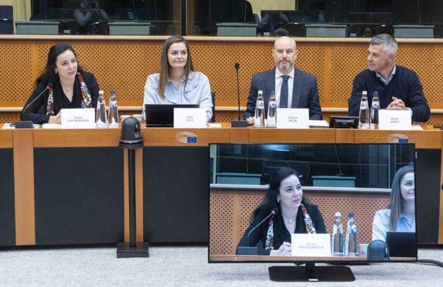 Z delegacijo mladih politikov iz Zahodnega Balkana o preprečevanju nestrpnosti, diskriminacije in sovraštva