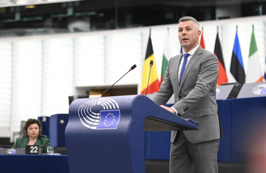 Pojasnilo glede glasovanja o resolucijiah EP o Ukrajini ter o prihodnosti evropske obrambe