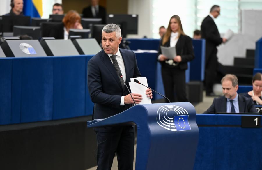 Parlament za močnejši proračun EU za leto 2026: več sredstev za raziskave, konkurenčnost, zdravje in mlade